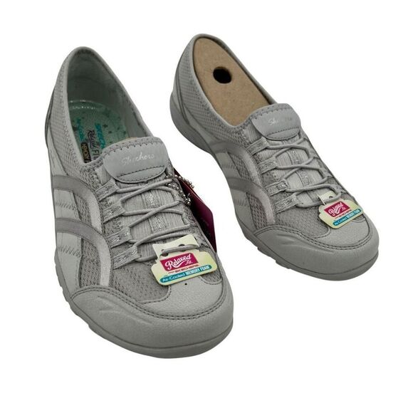 Skechers Women's Relaxed Fit Slip On Sneakers Light Gray Size 8.5 - Picture 4 of 12